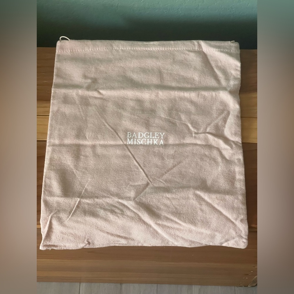 Badgley Mischka Drawstring Dust Cover Fleece Bag 15x13” Blush Shoe Accessories